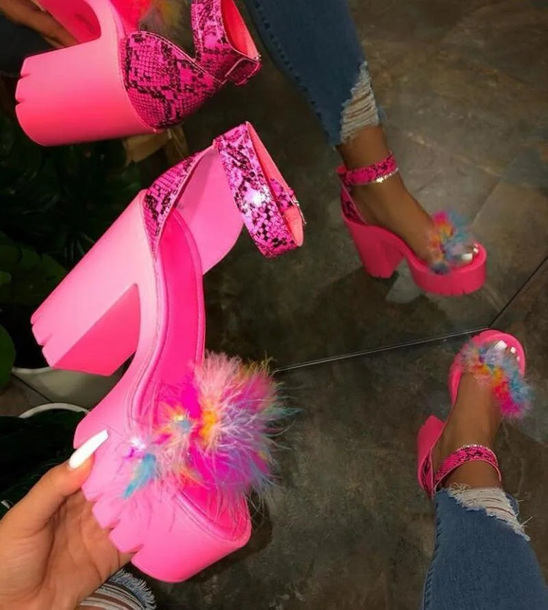 Designer 2024 New Sexy Fashion Women's Sandals