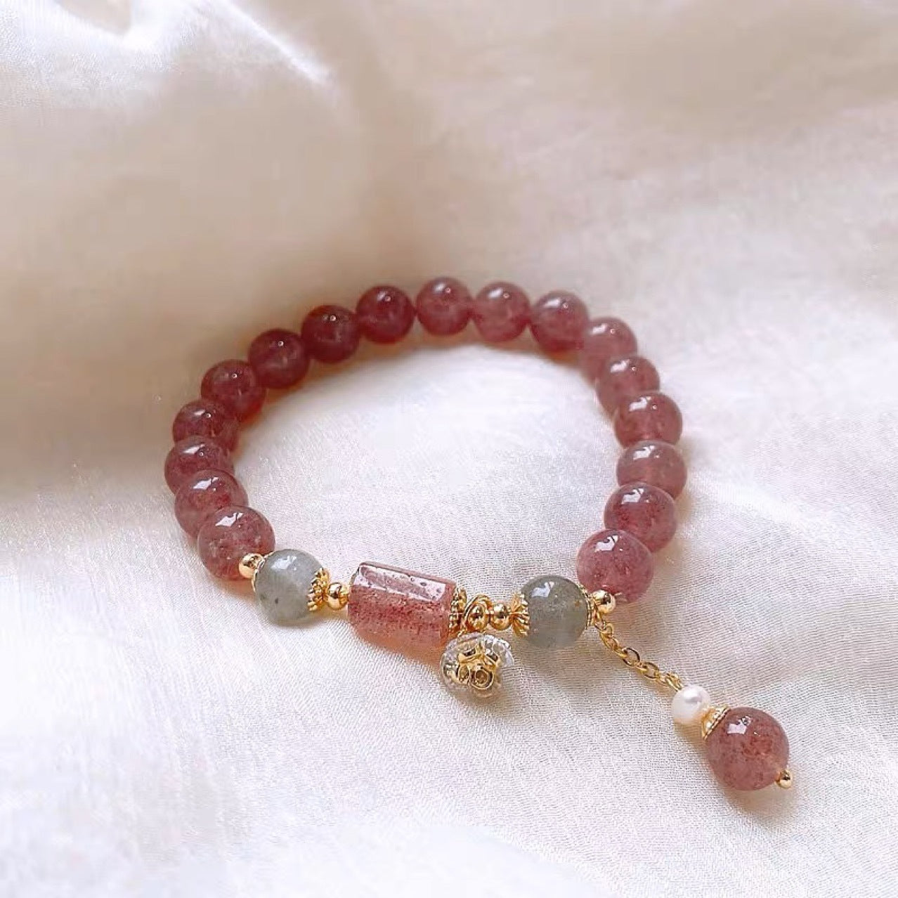 Natural Strawberry Crystal Bracelet For Women Ins Special-interest Design