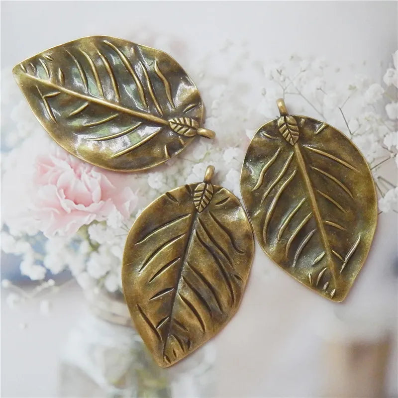 Antique Bronze Alloy Tree Leaf Necklace Large Size Tree Leaves