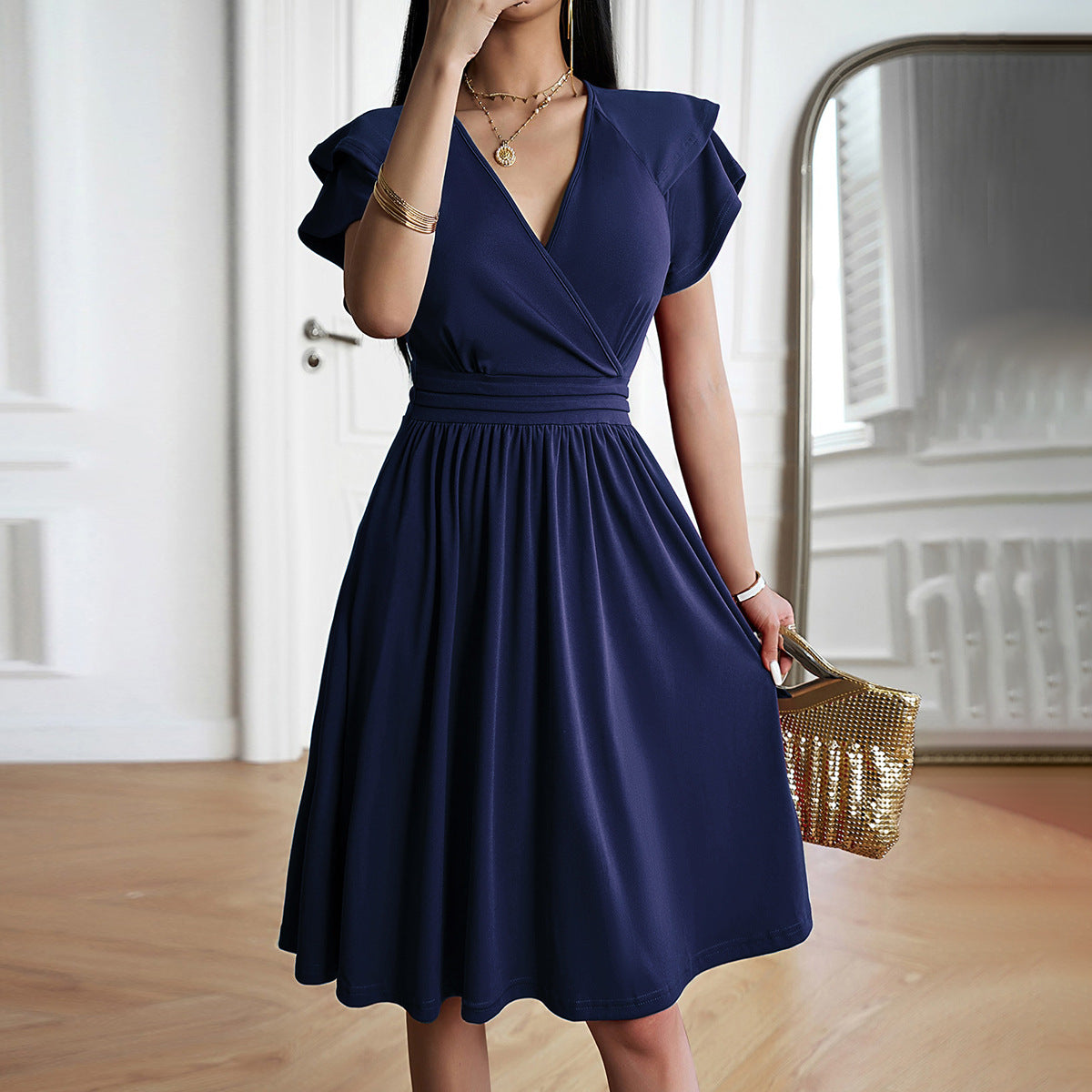 Women's Fashionable Temperament Elegant V-neck Midi Dress