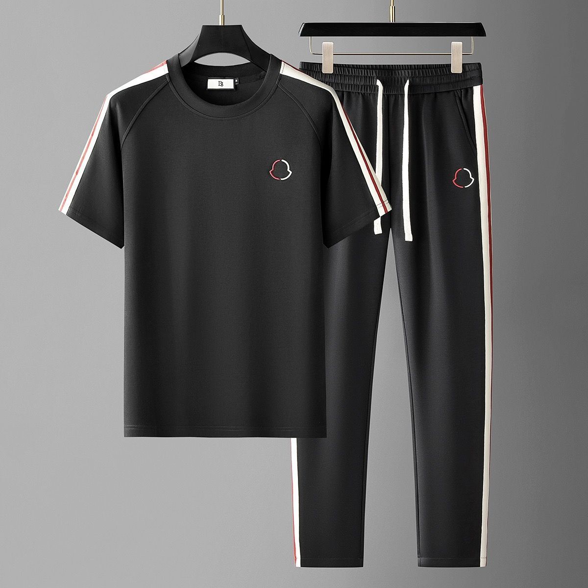 Short Sleeve Sports Set Men's Embroidery Straight